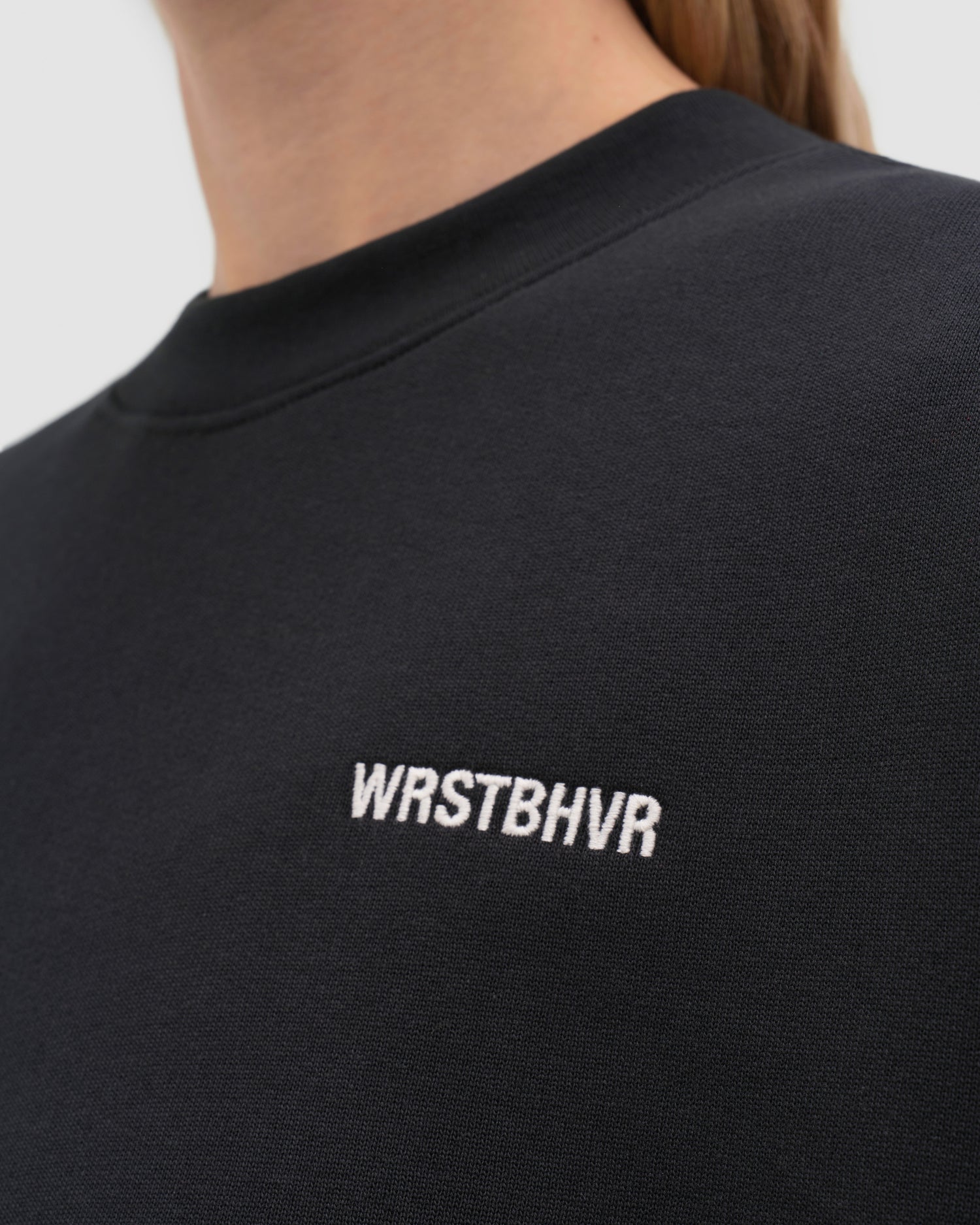 NENI V2 SWEATSHIRT