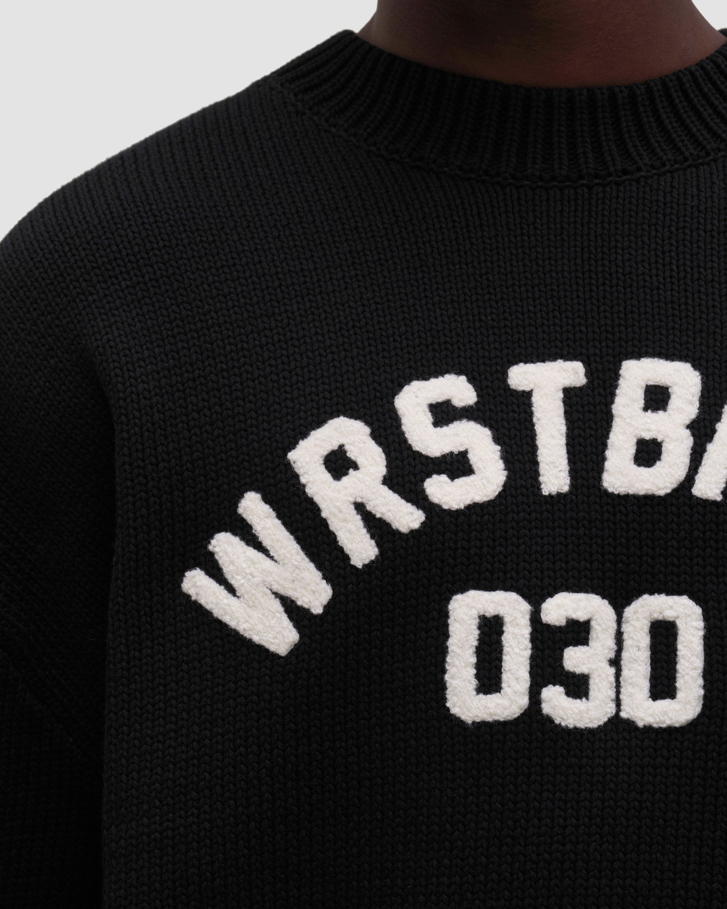 LUNA V3 SWEATER