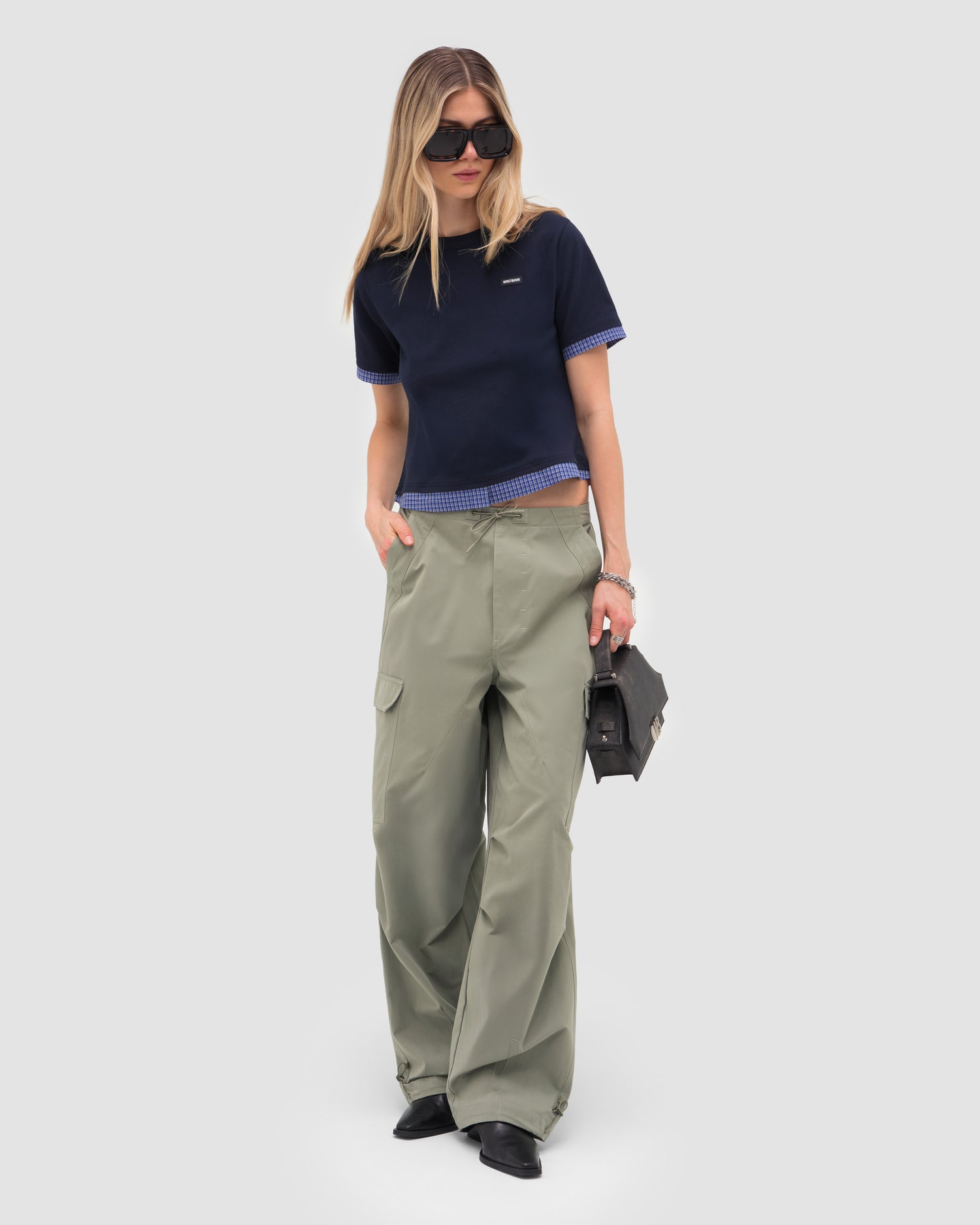 TAVINA T-SHIRT