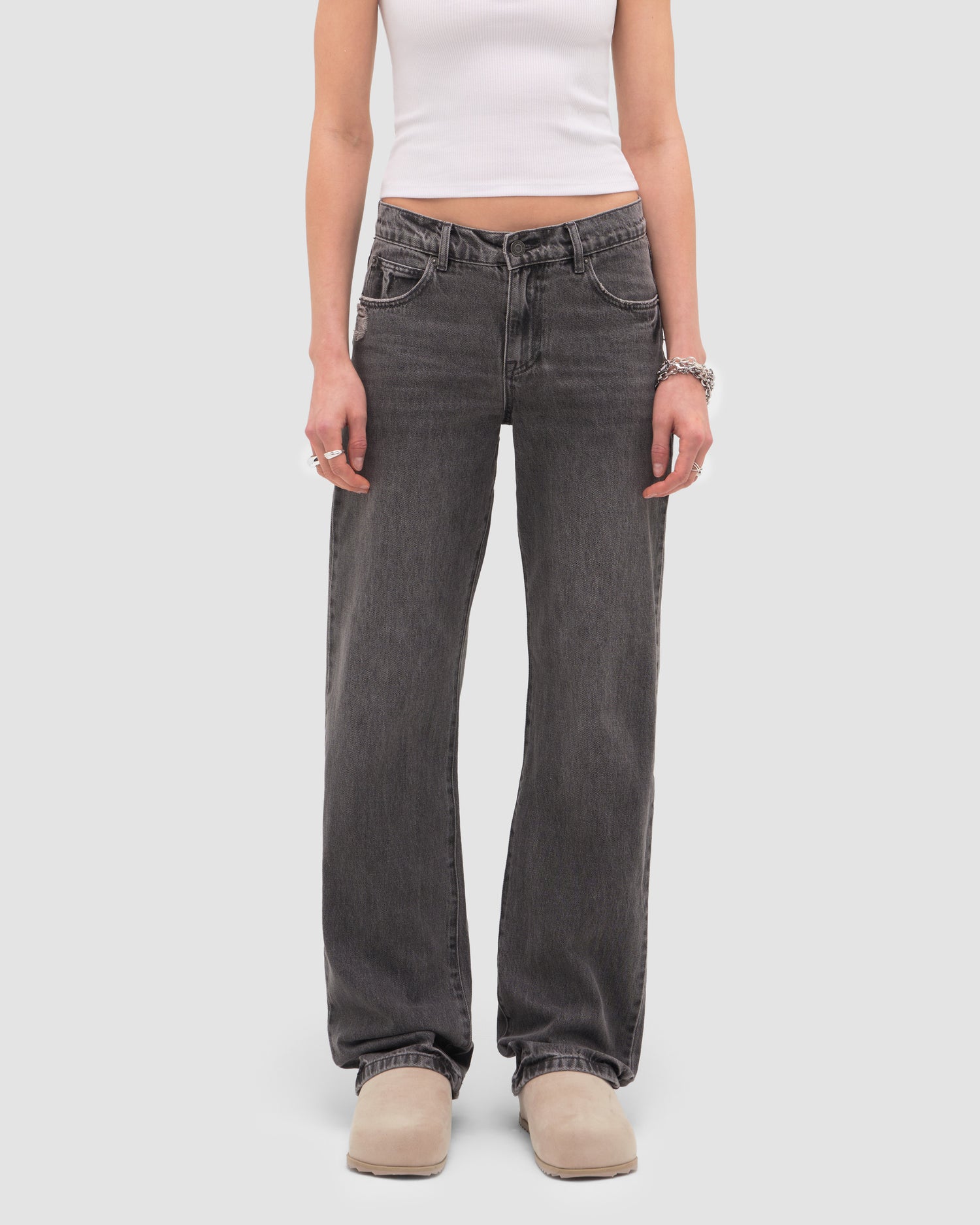 TRINA JEANS