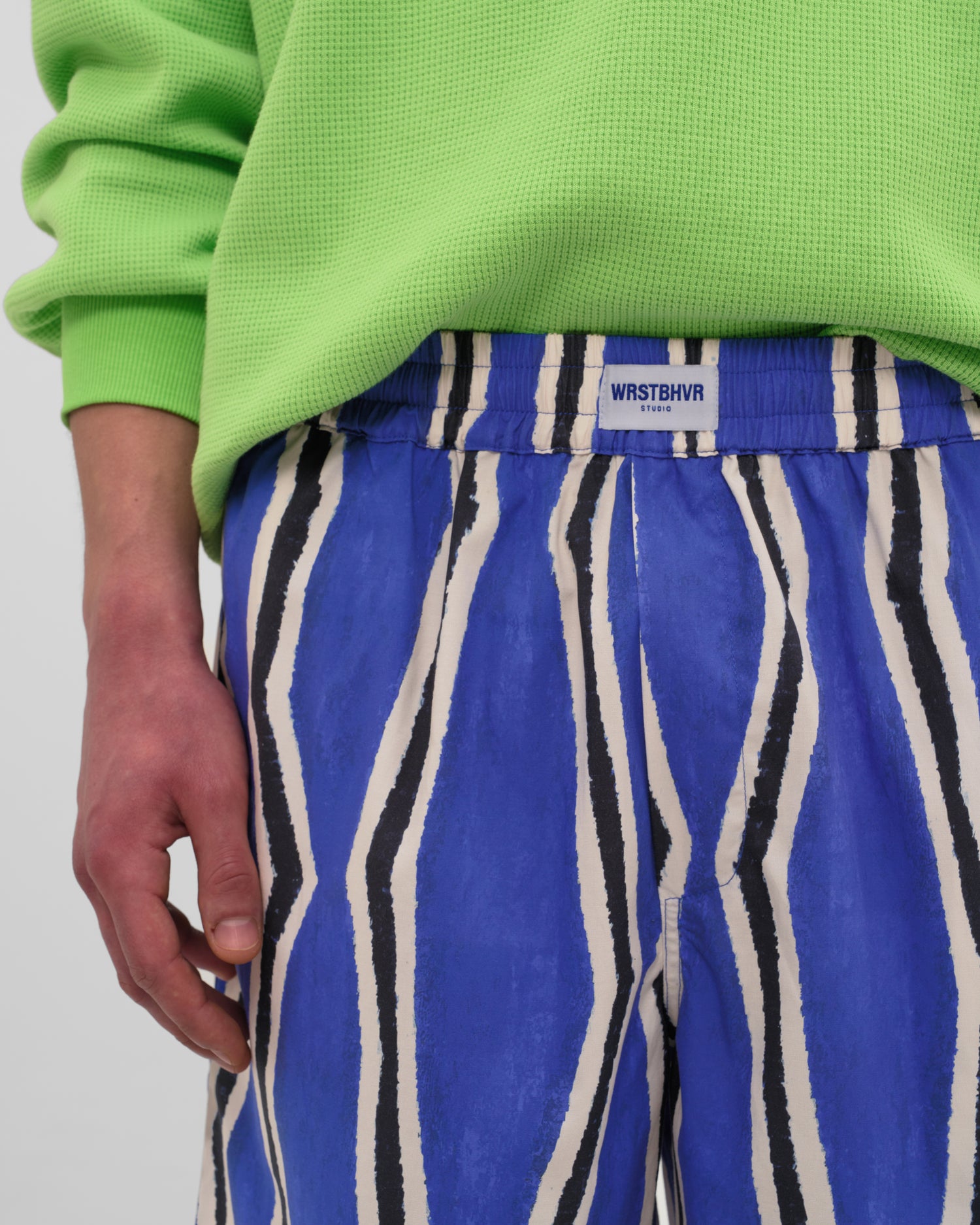 TAVI SHORTS