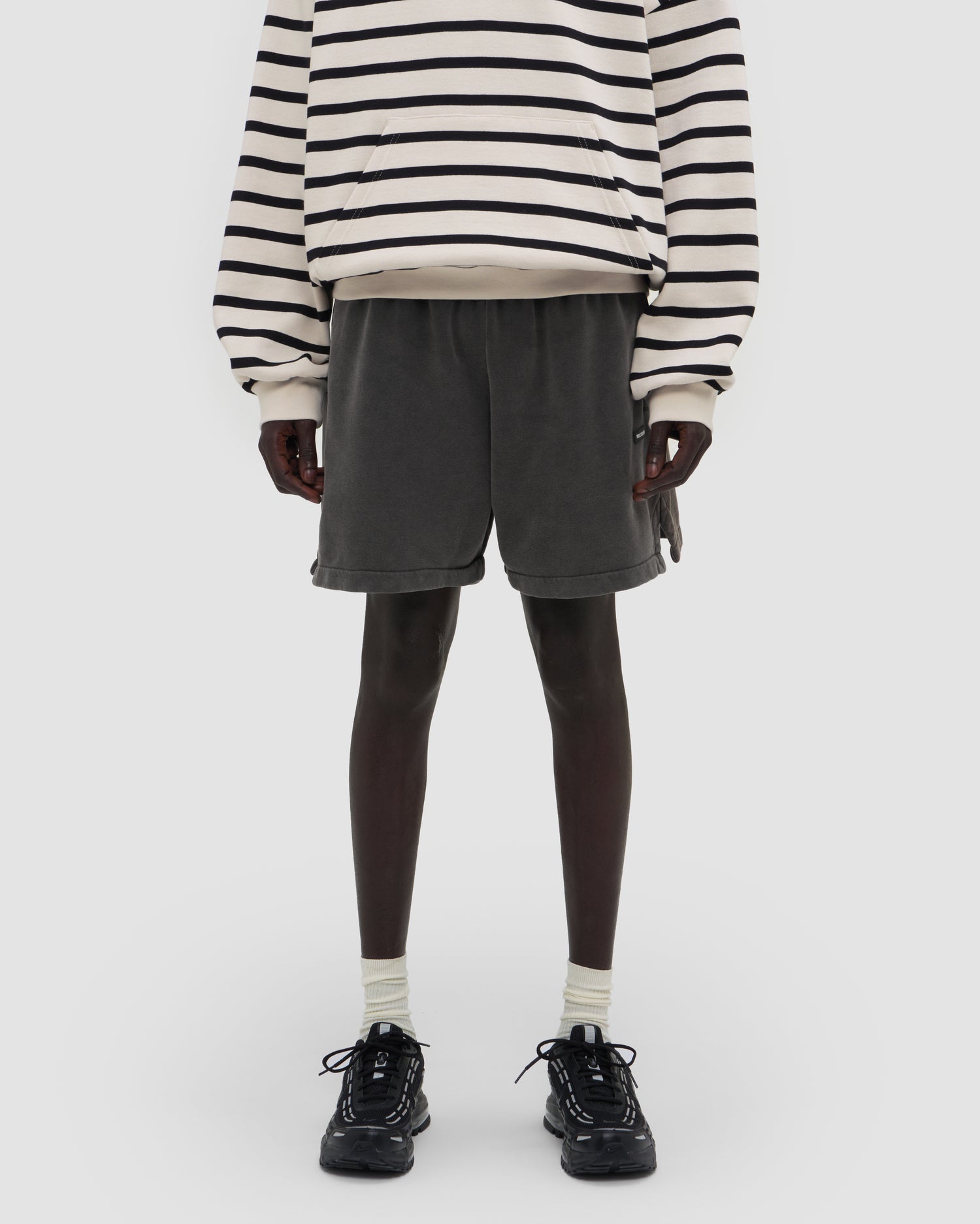 NEZZO SHORTS