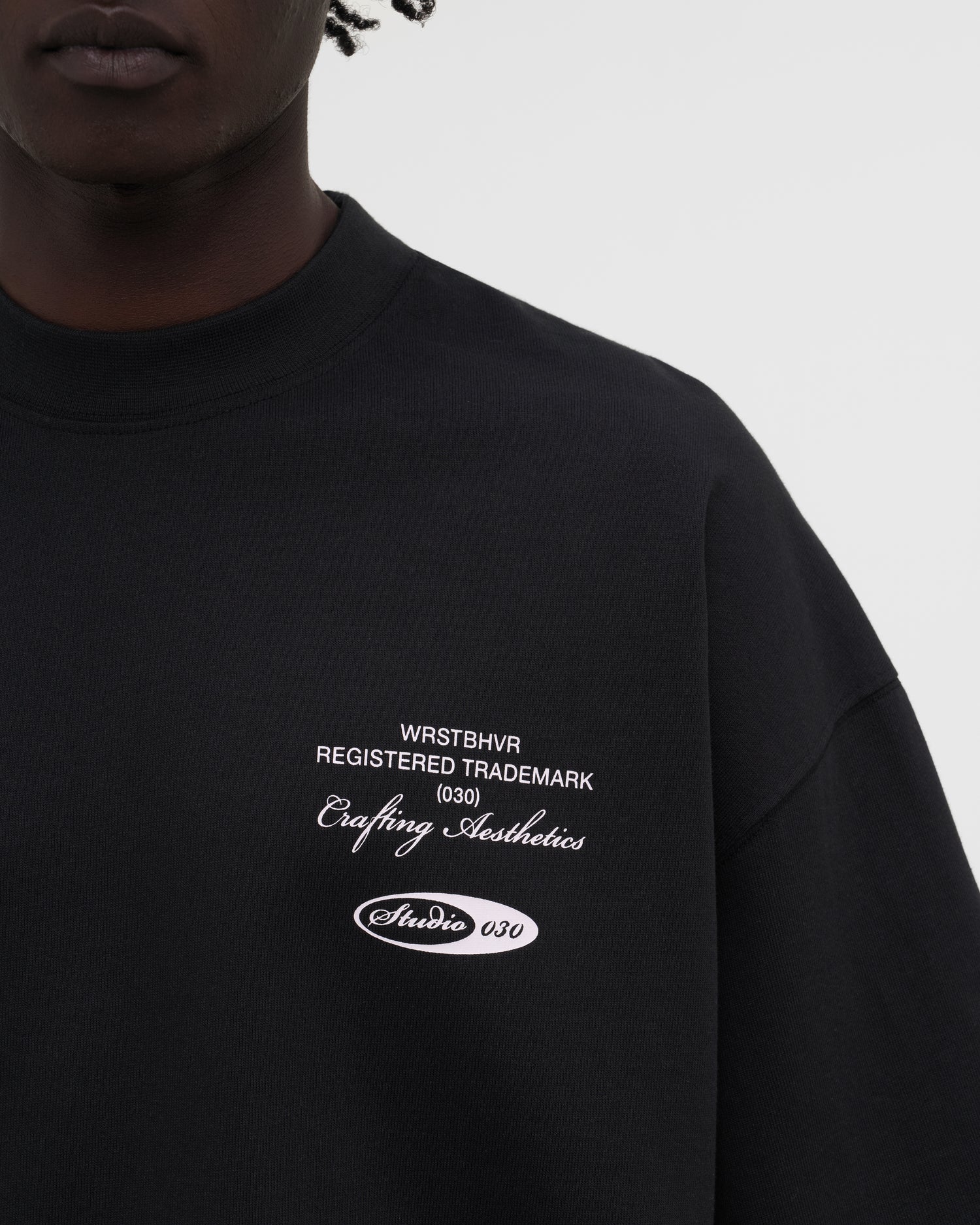 STUDIO V13 T-SHIRT