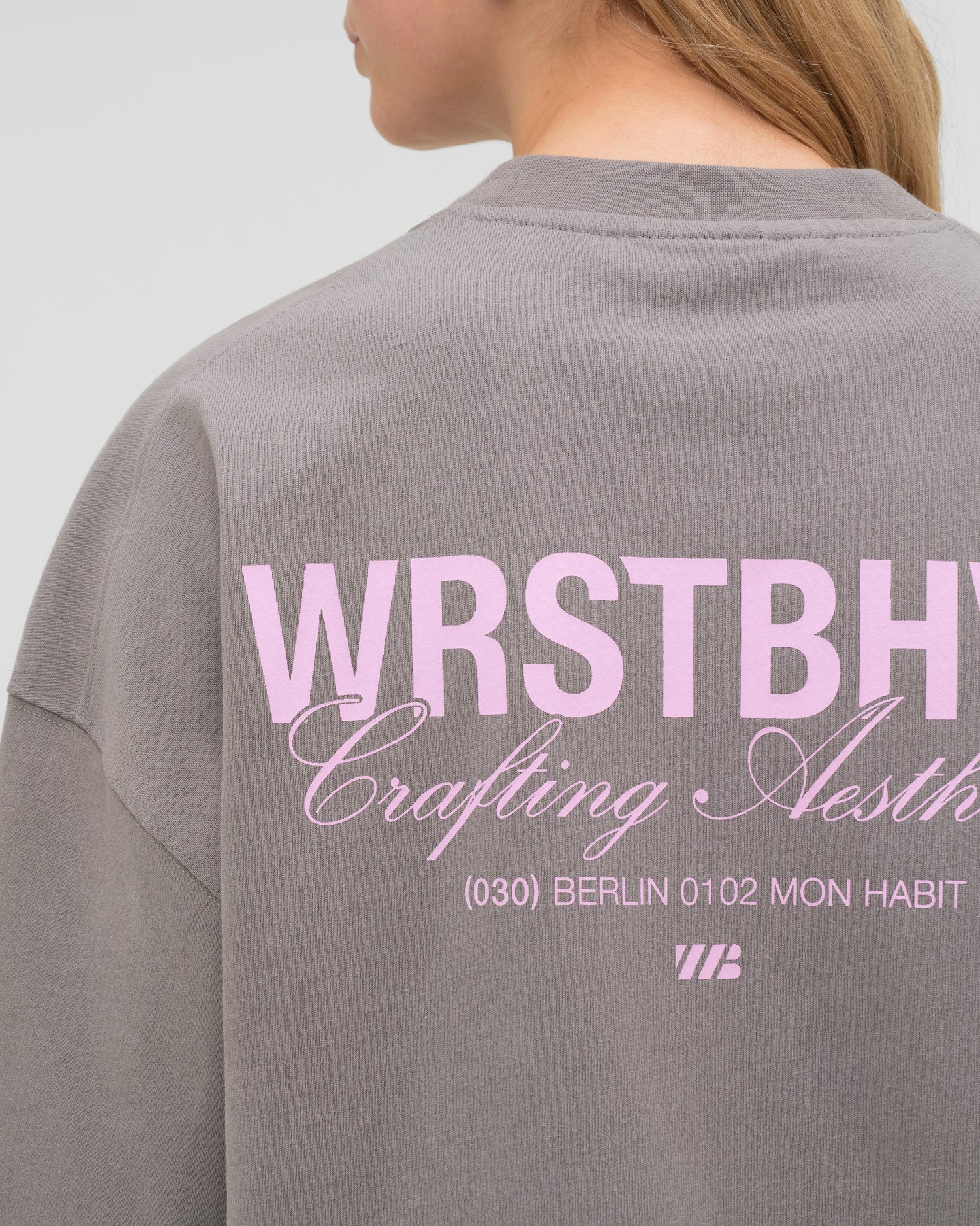 STUDIO V13 T-SHIRT