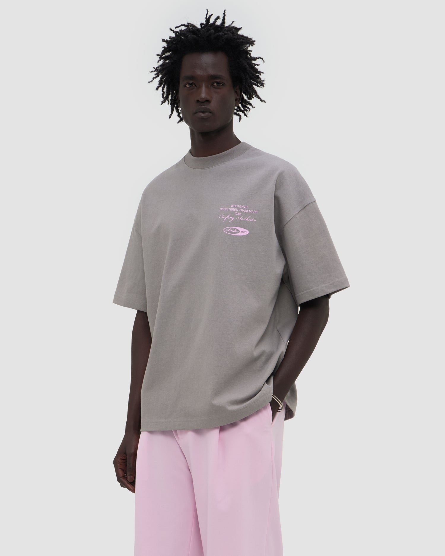 STUDIO V13 T-SHIRT