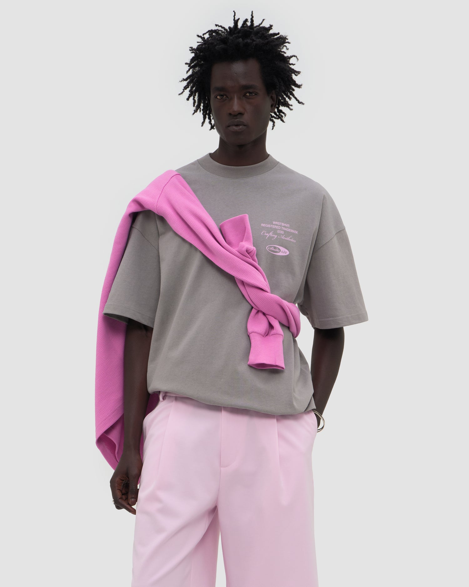 STUDIO V13 T-SHIRT