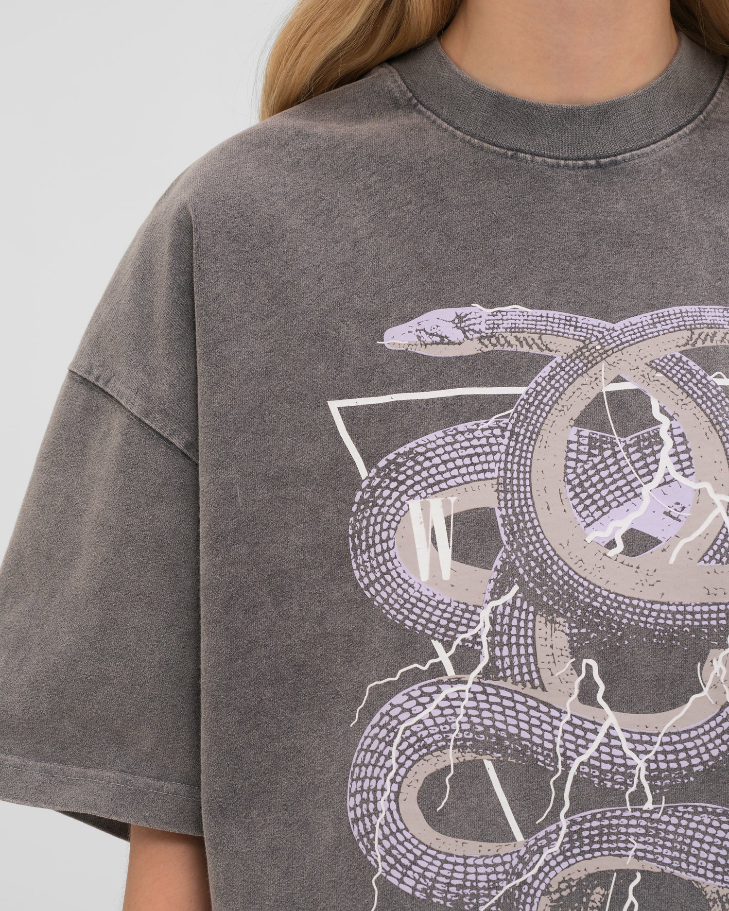 SERPANT T-SHIRT