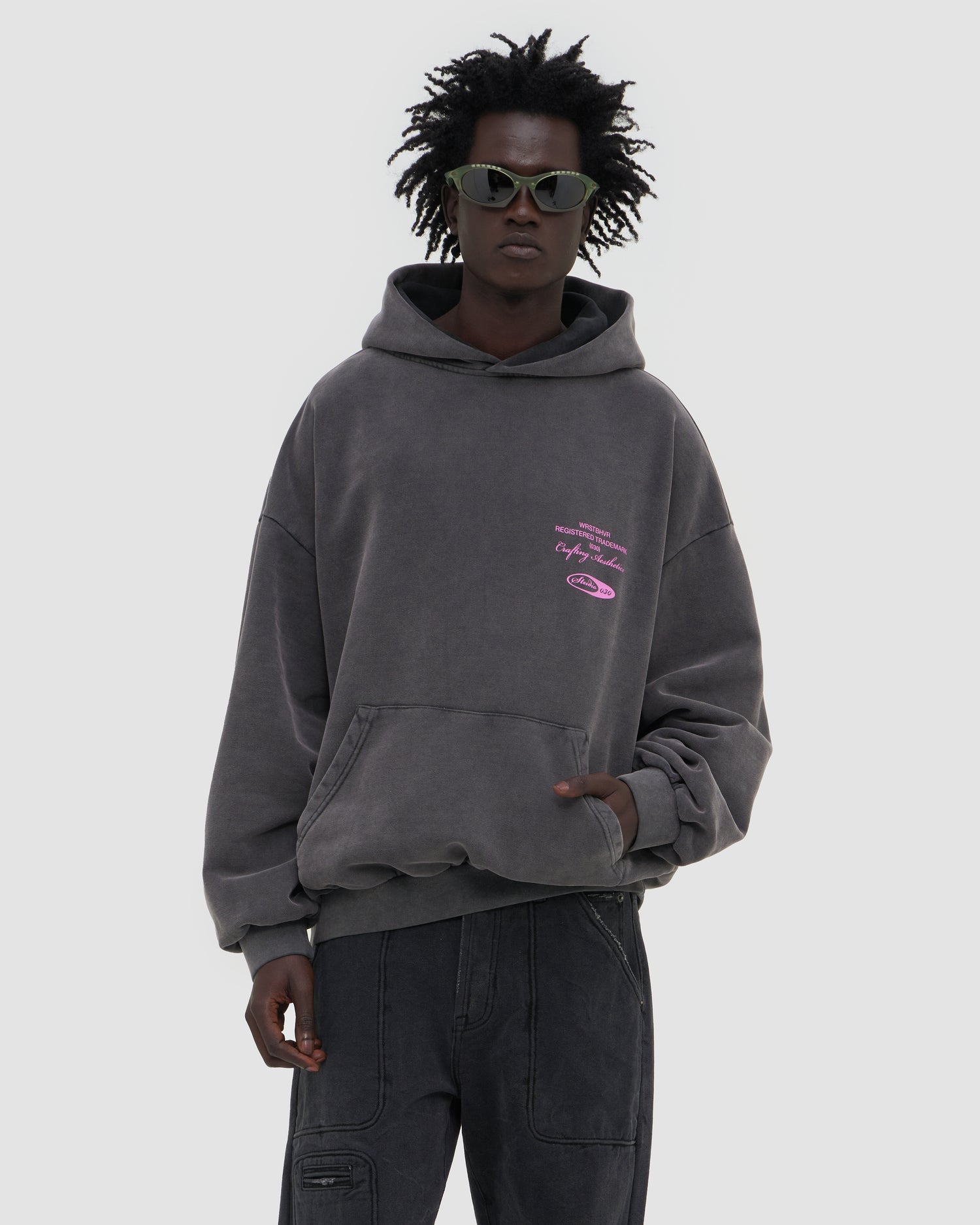 STUDIO V13 HOODIE