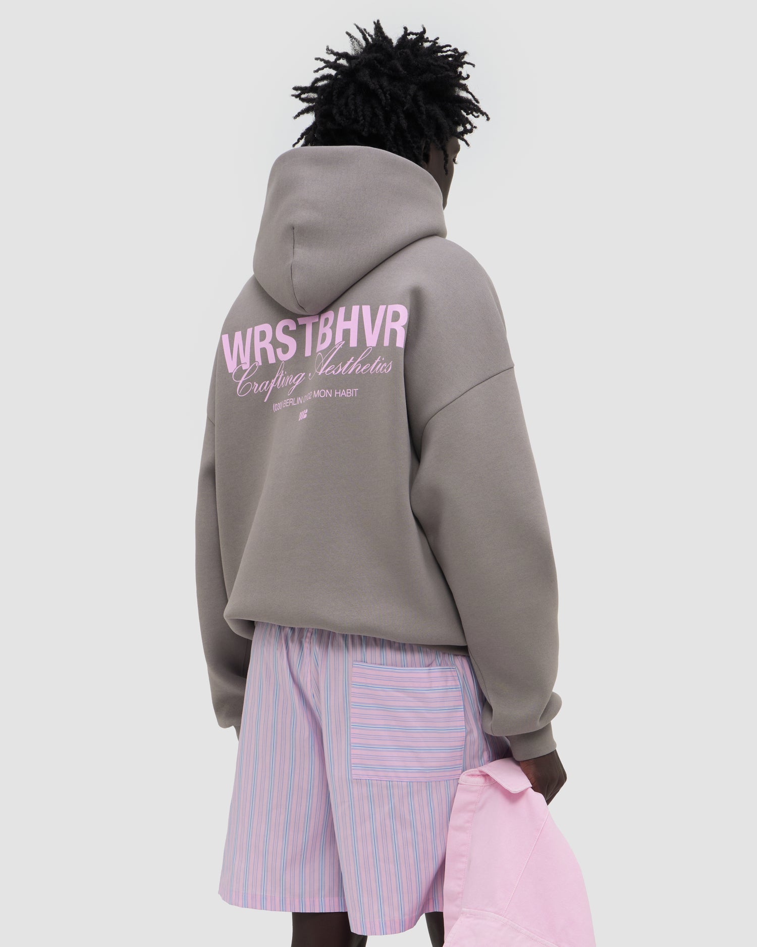STUDIO V13 HOODIE