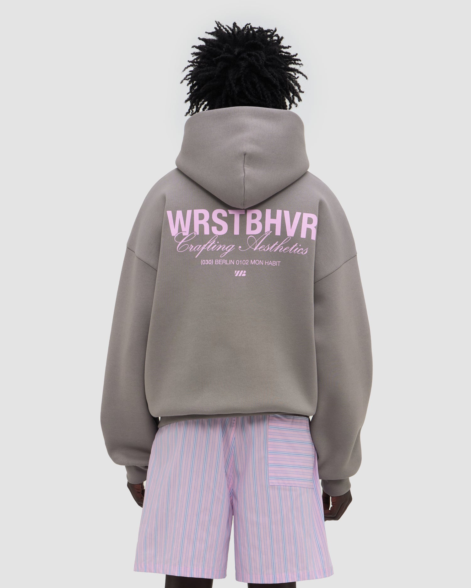 STUDIO V13 HOODIE