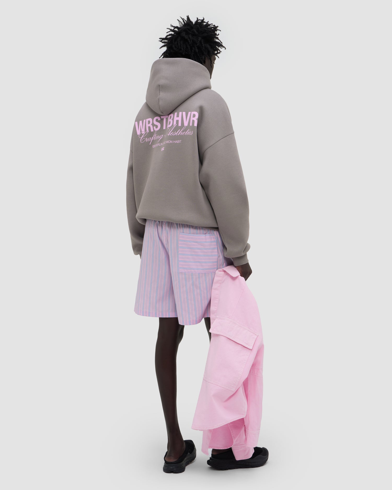 STUDIO V13 HOODIE
