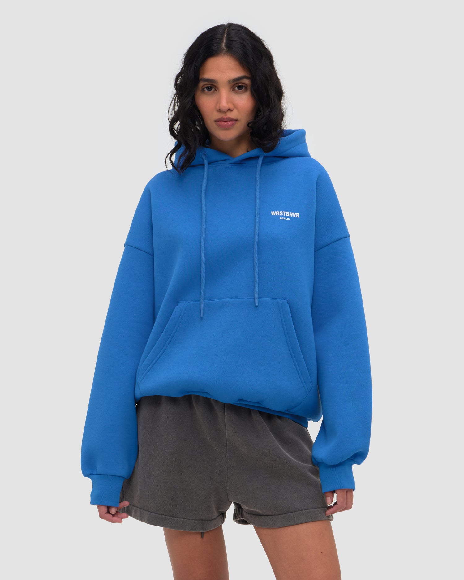 STUDIO V12 HOODIE