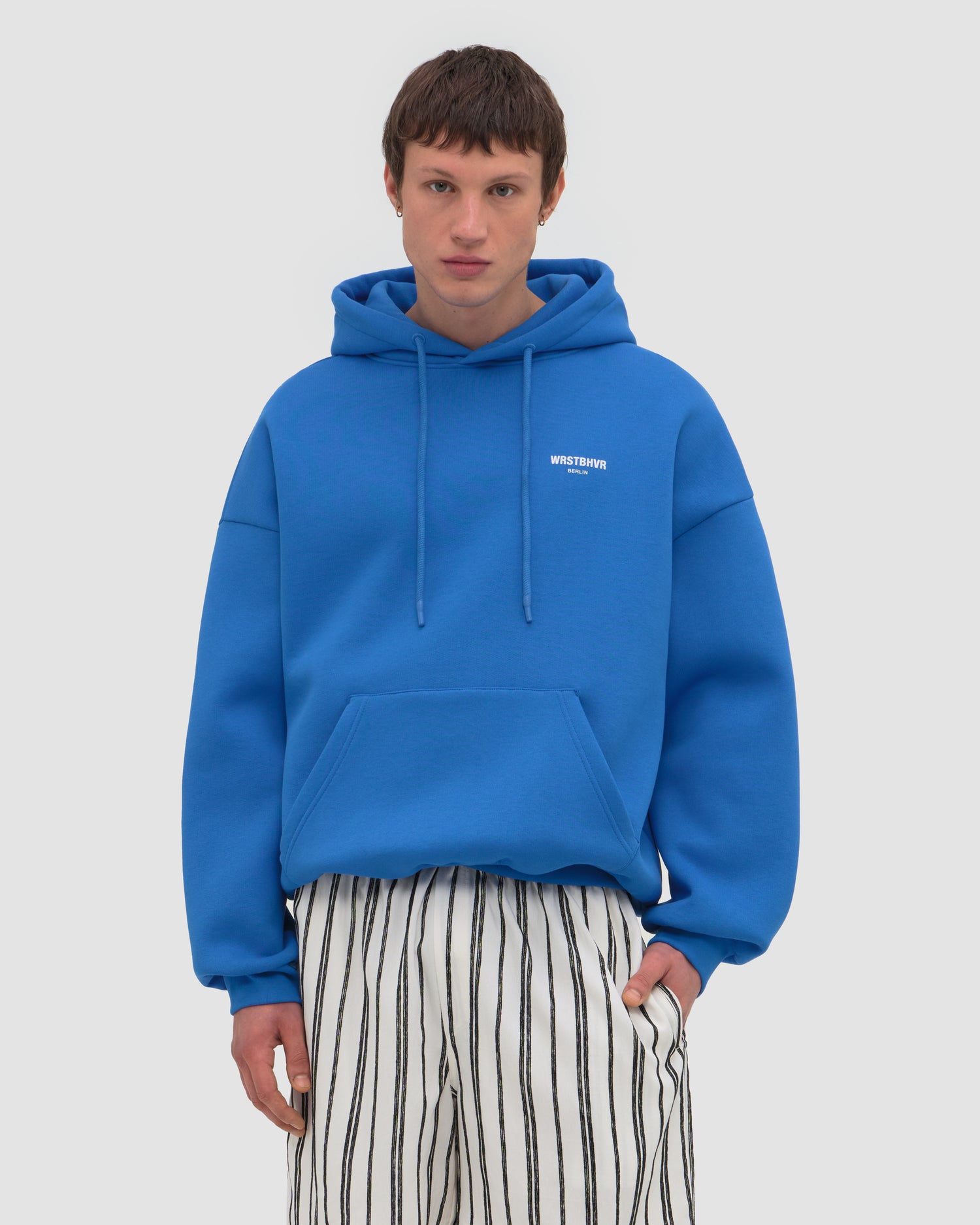 STUDIO V12 HOODIE