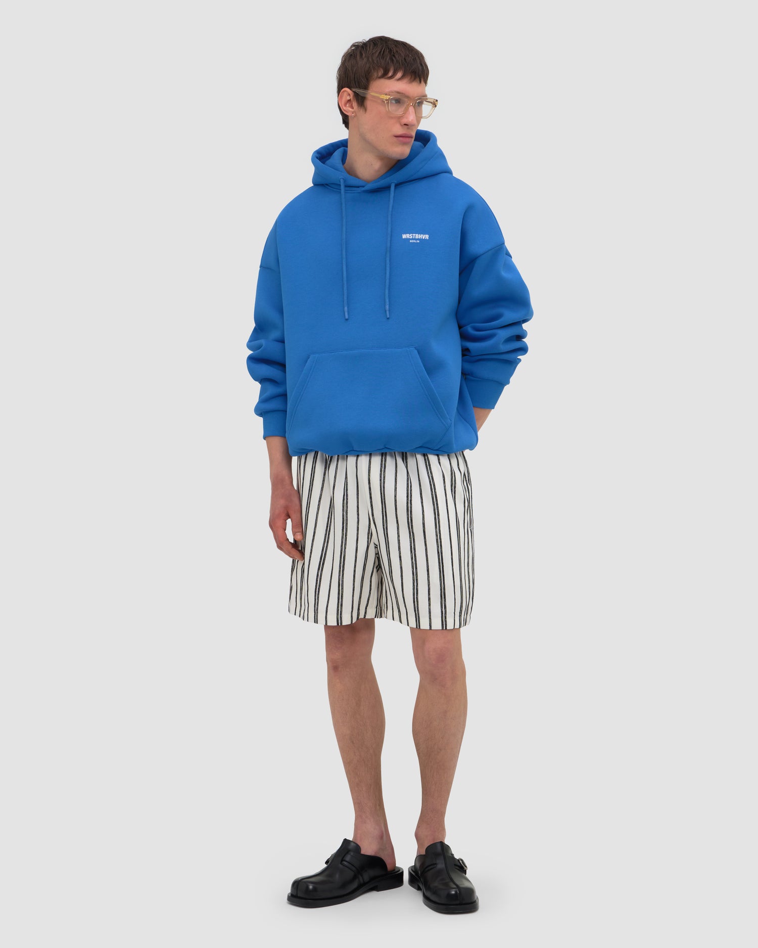 STUDIO V12 HOODIE