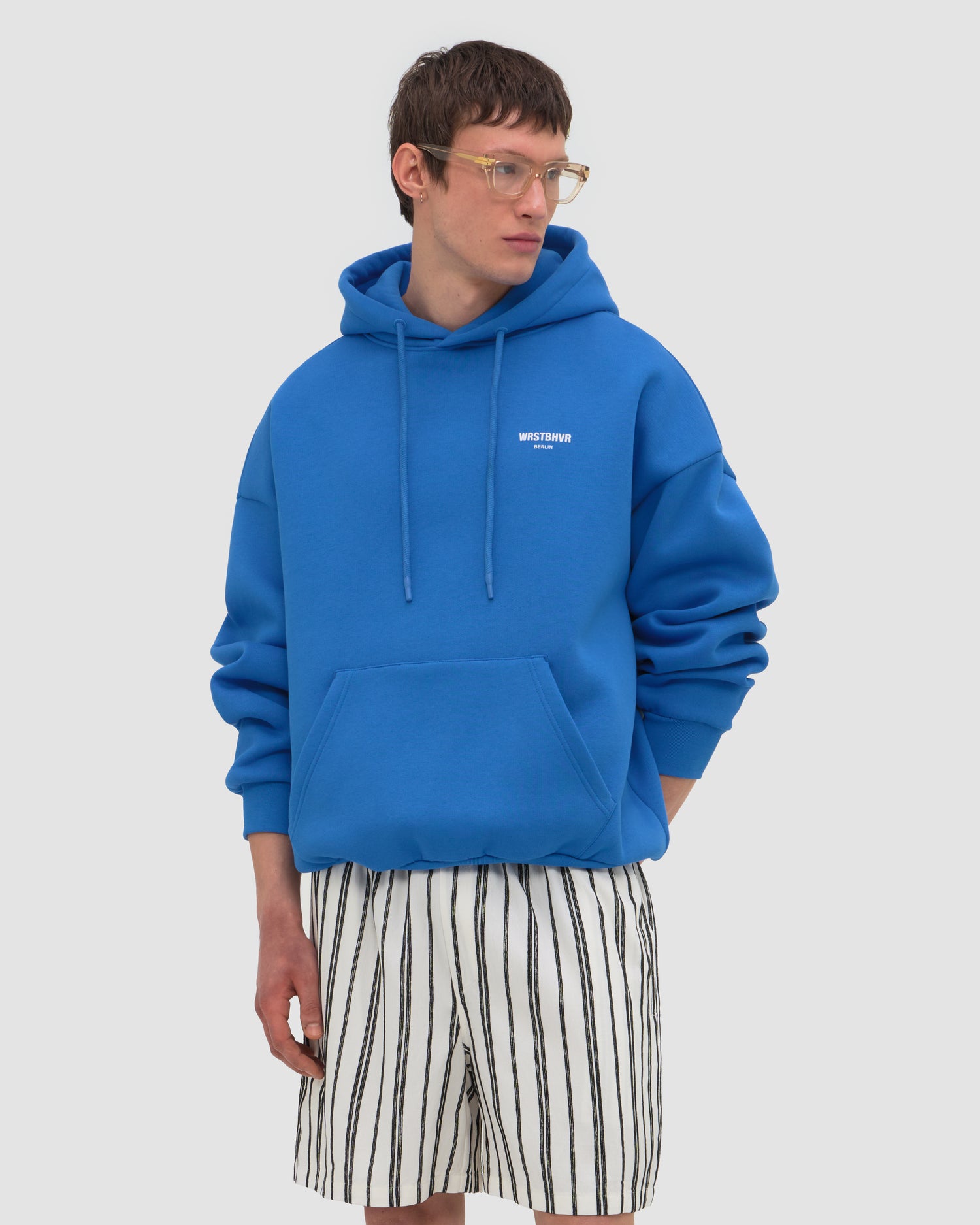 STUDIO V12 HOODIE