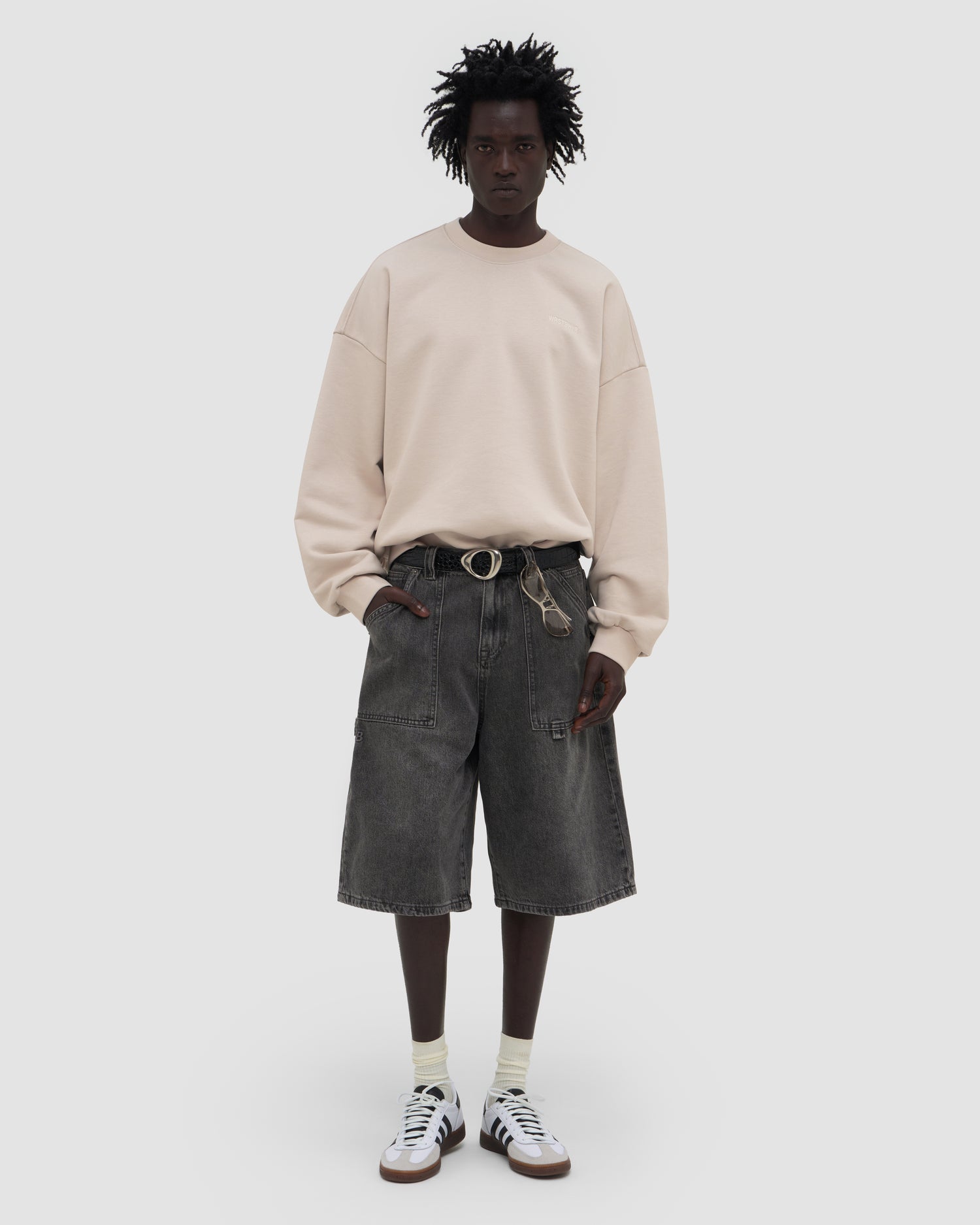 NENI V2 SWEATSHIRT
