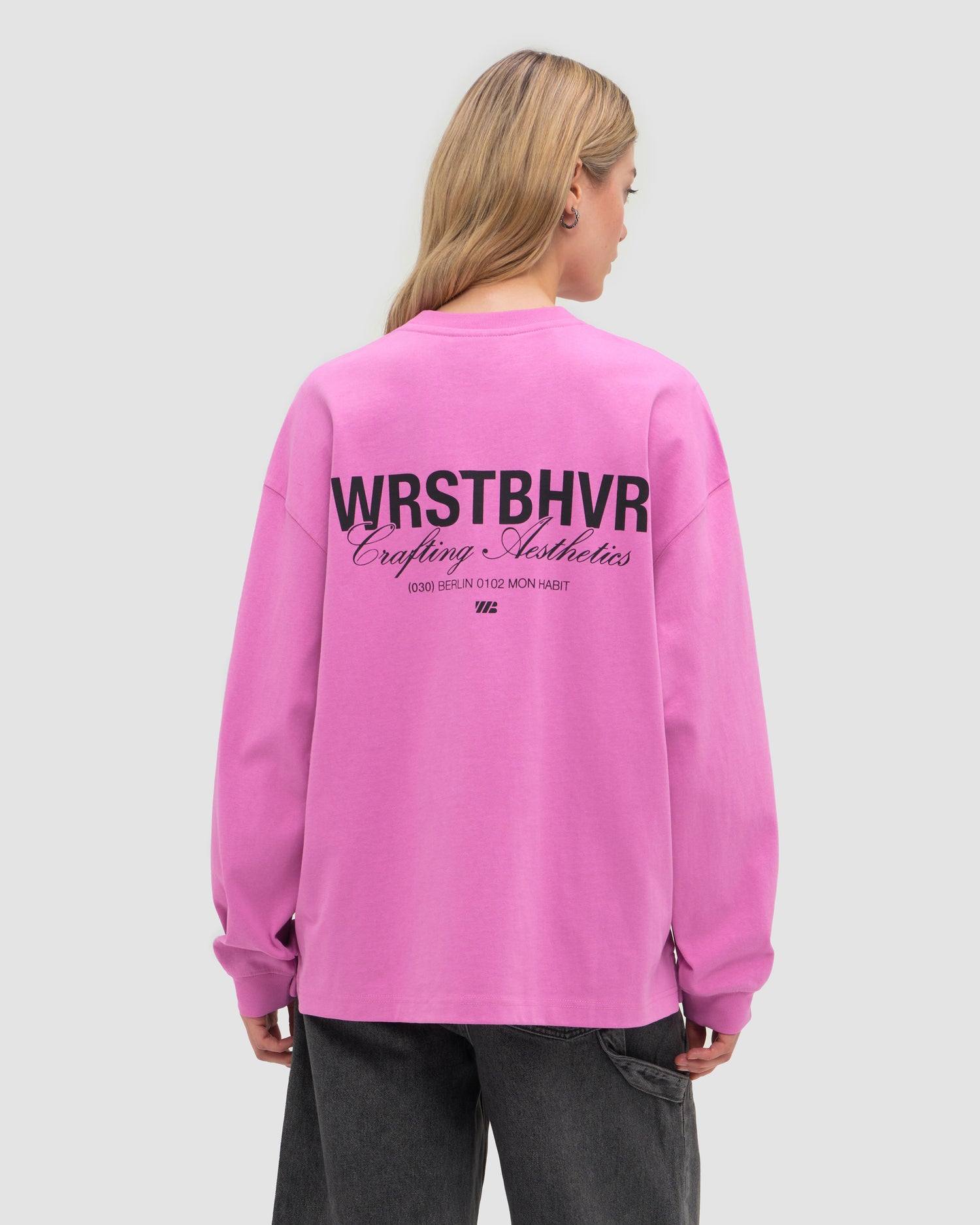 STUDIO V11 LONGSLEEVE