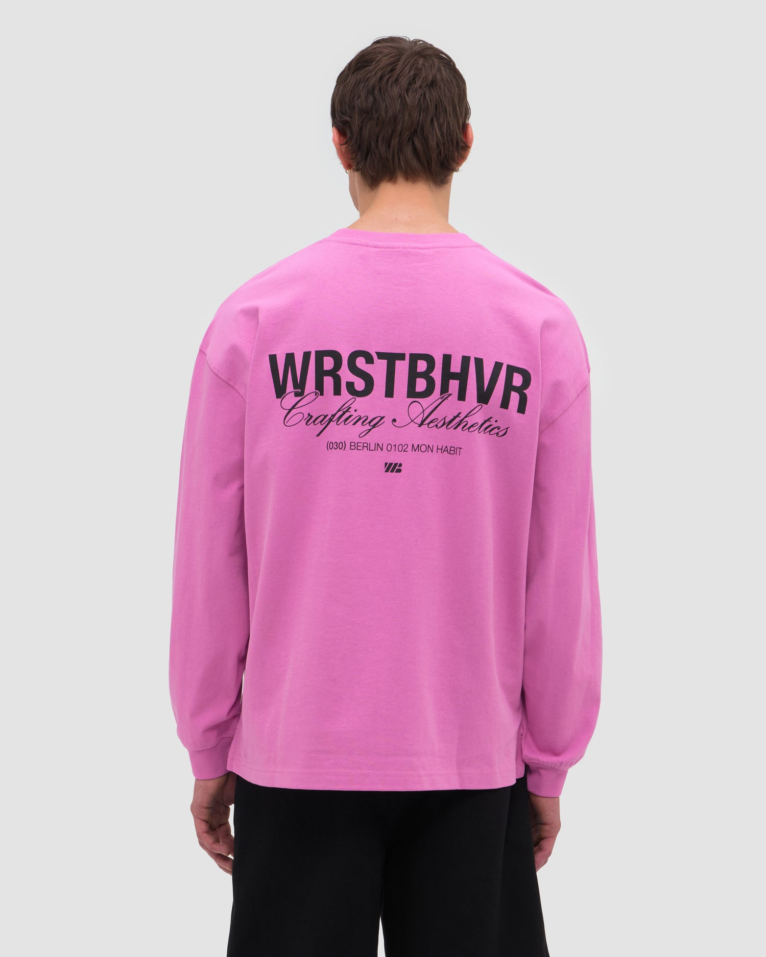 STUDIO V11 LONGSLEEVE