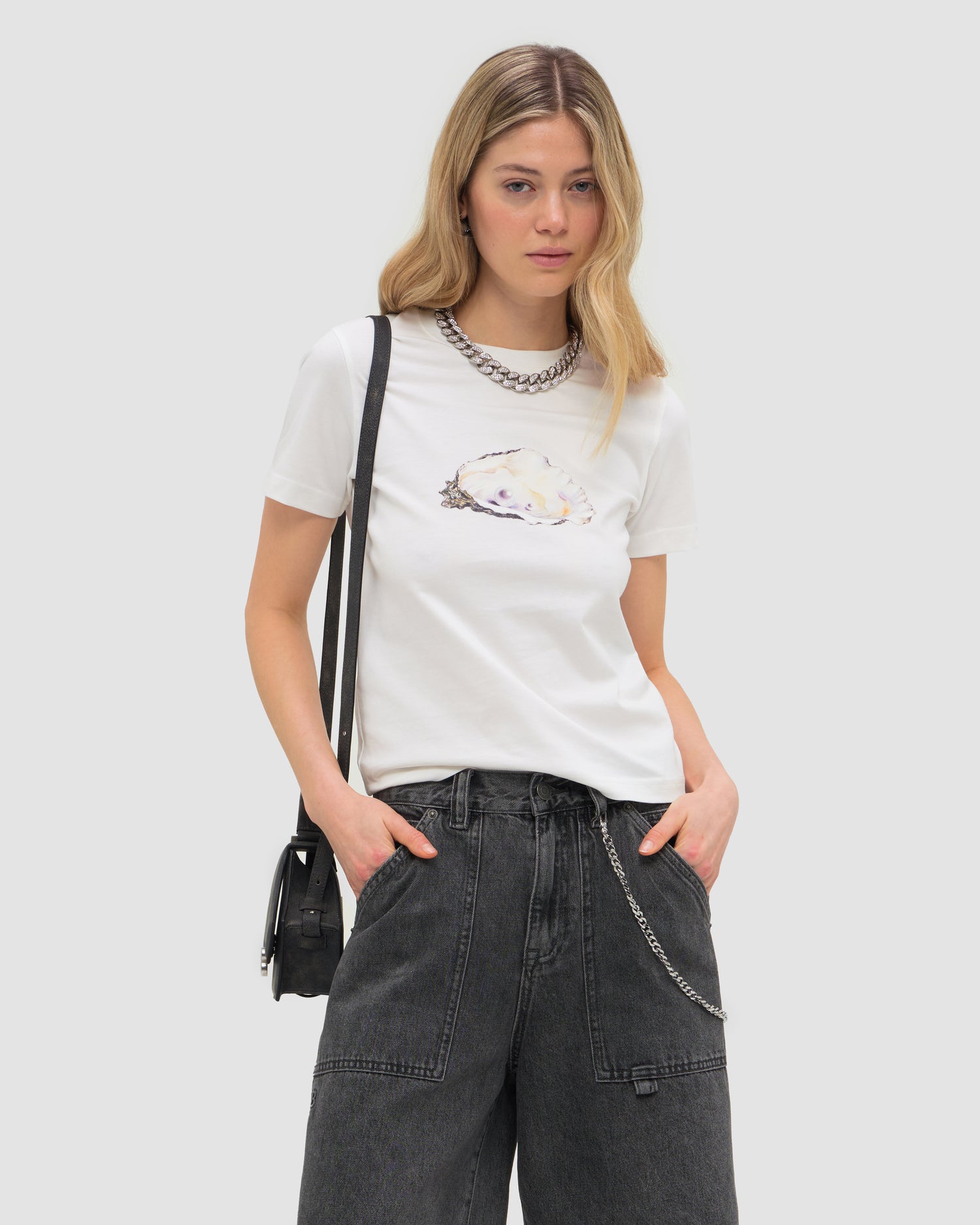 NOUMI T-SHIRT