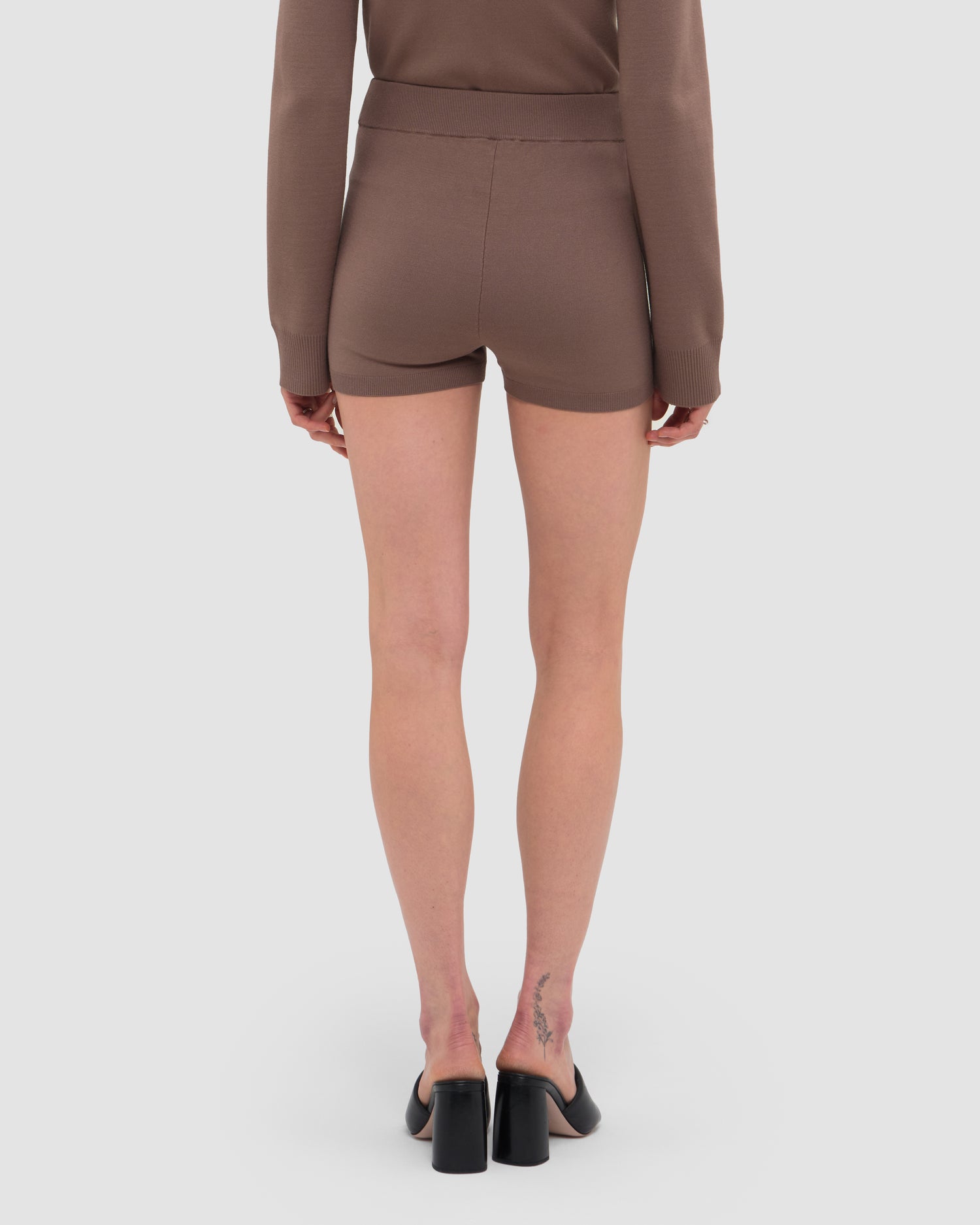 ELIA SHORTS