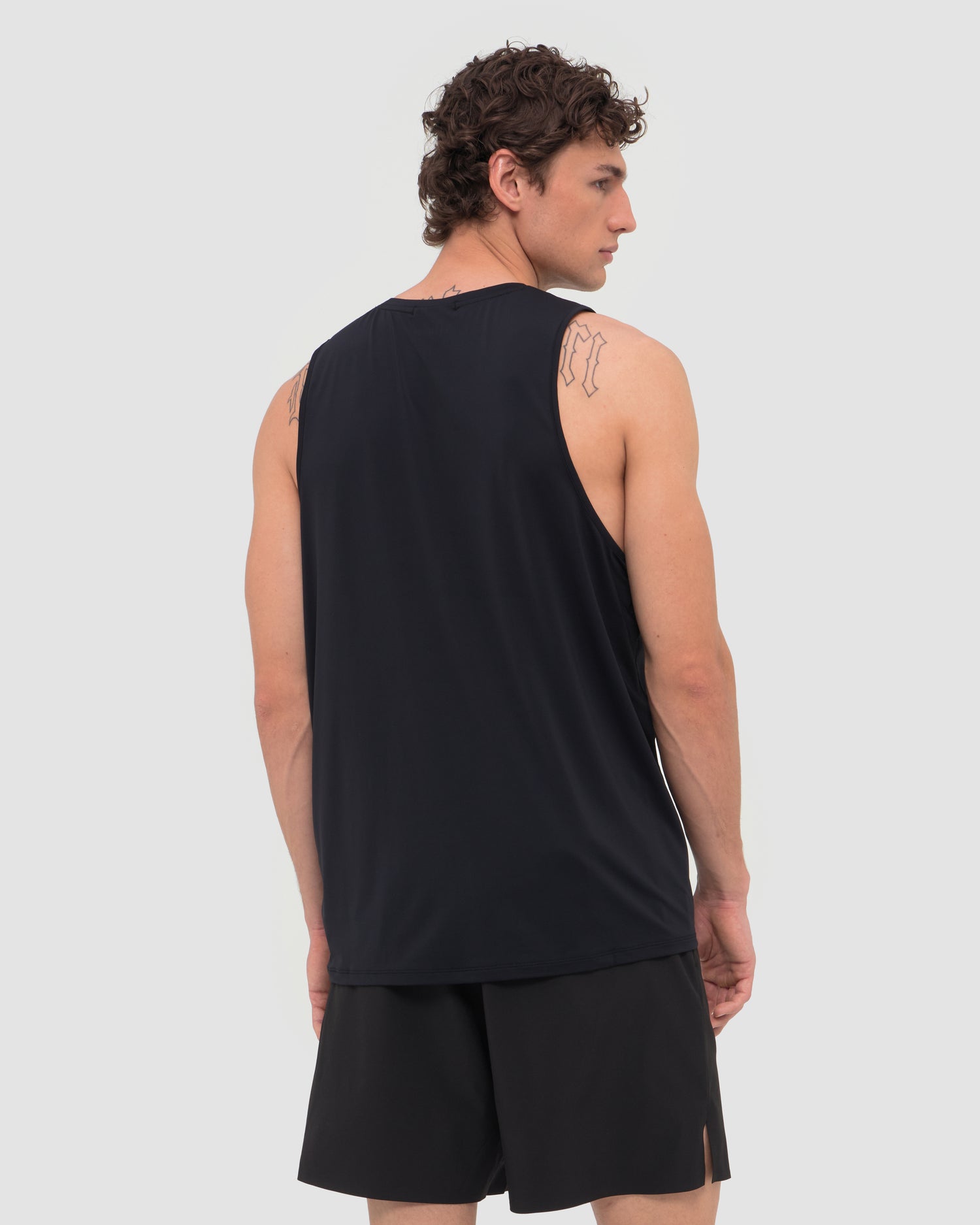 TOM TANK TOP