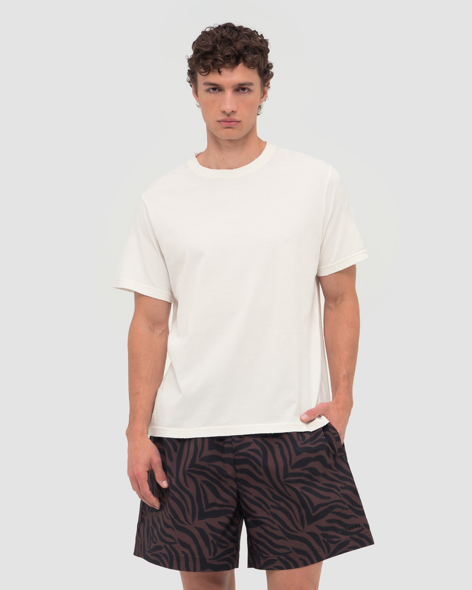 XURI T-SHIRT
