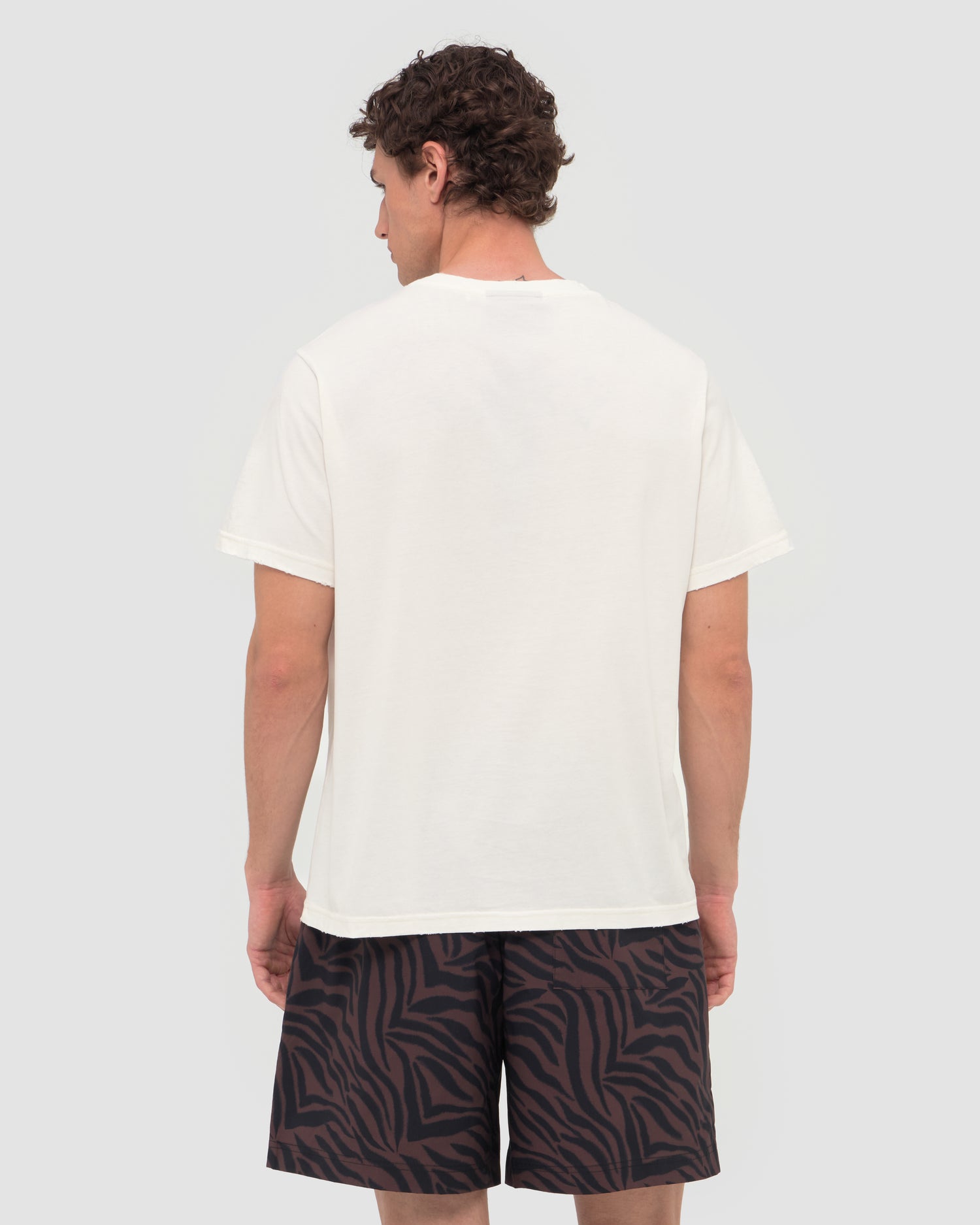 XURI T-SHIRT