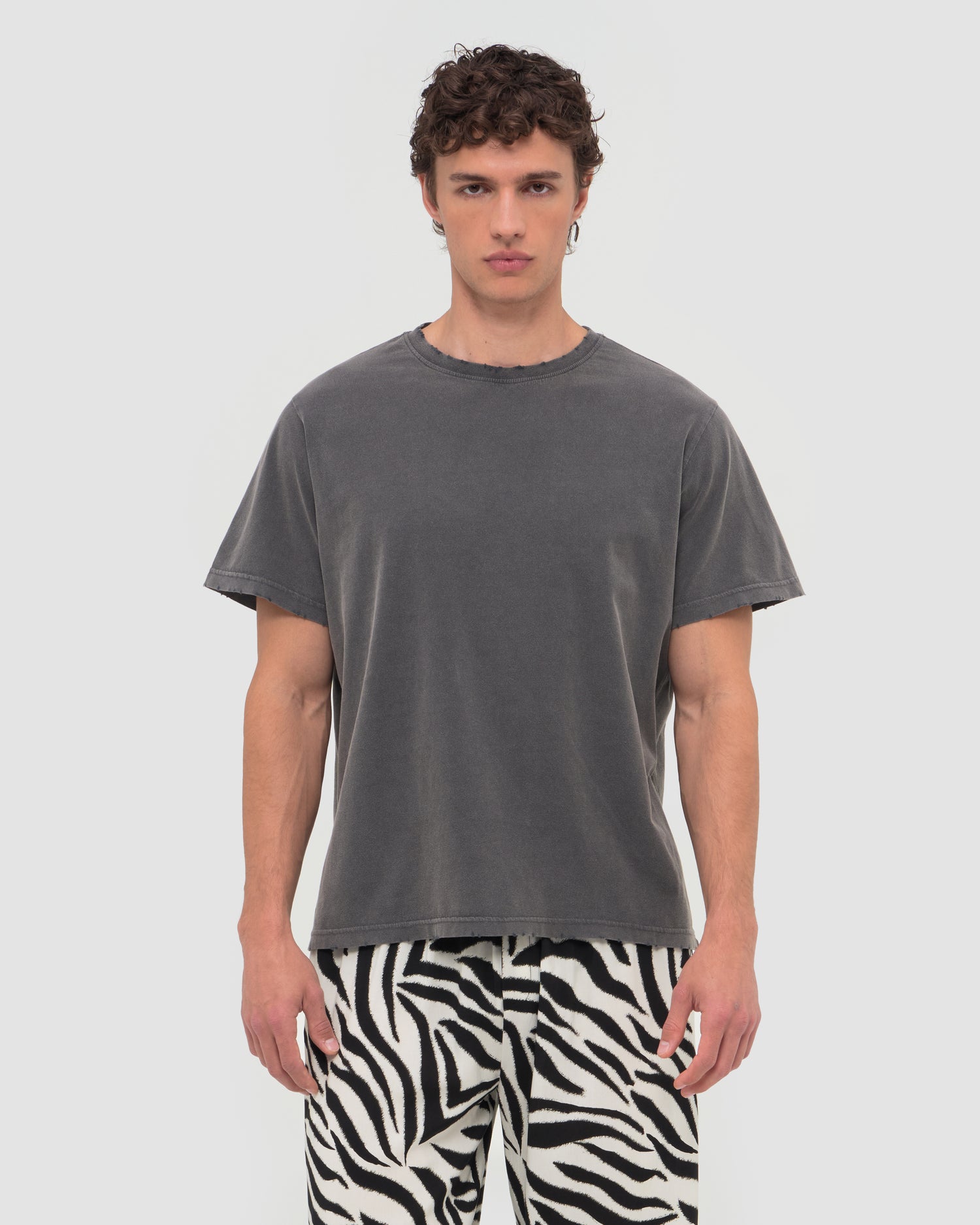 XURI T-SHIRT