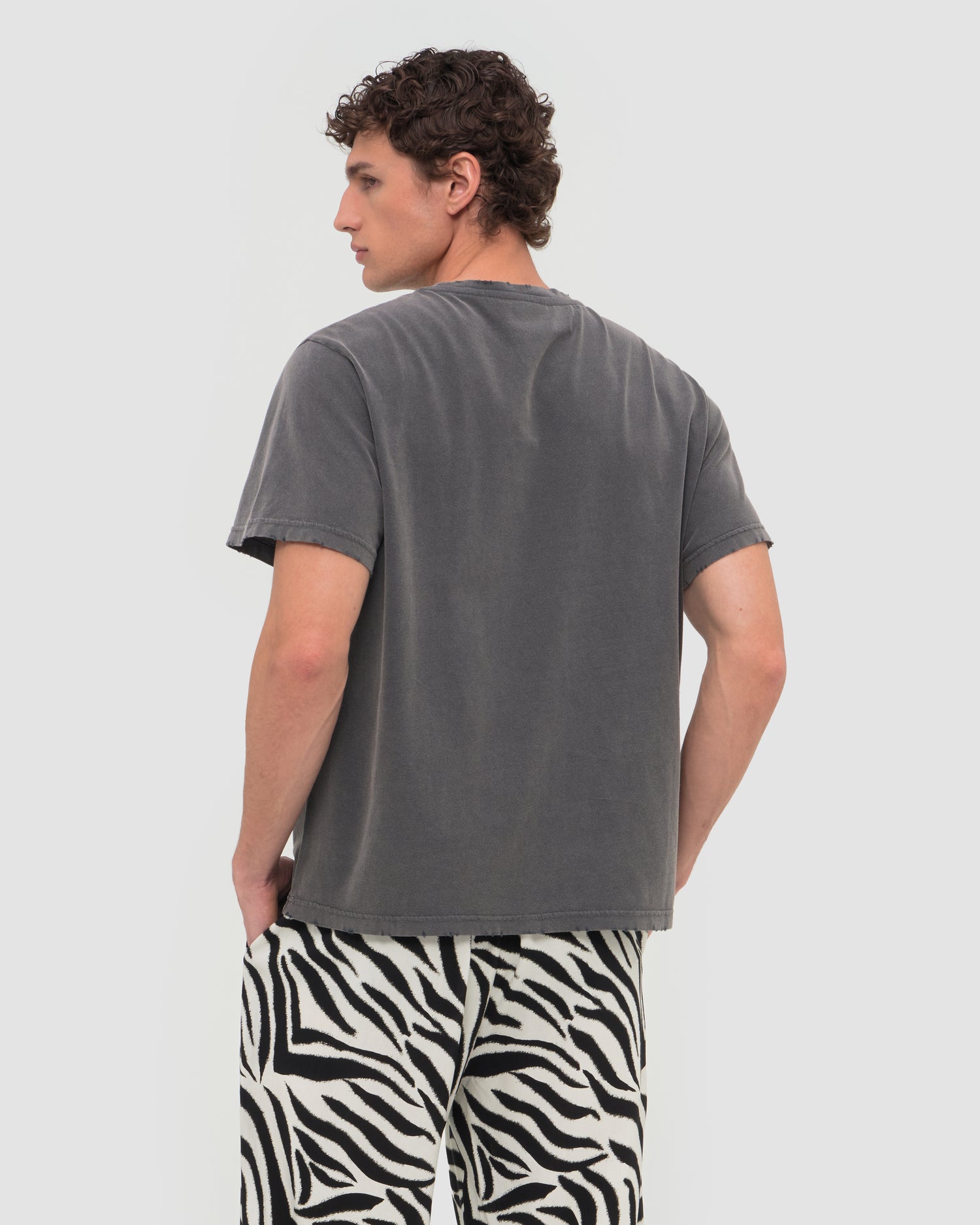 XURI T-SHIRT