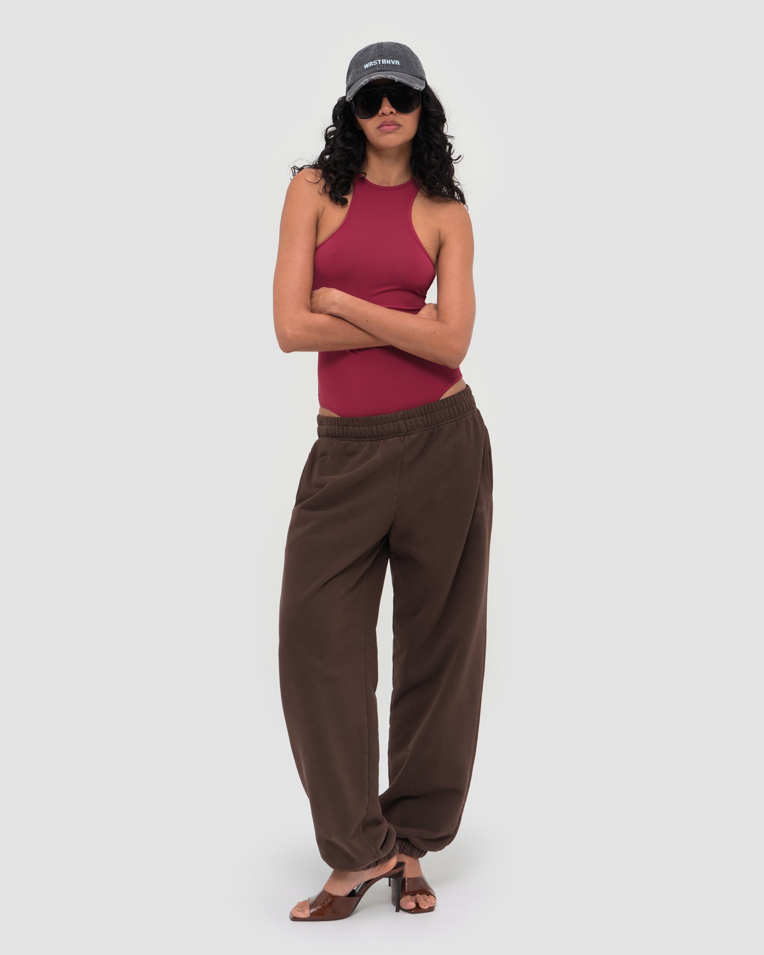 NEZZO SWEATPANTS
