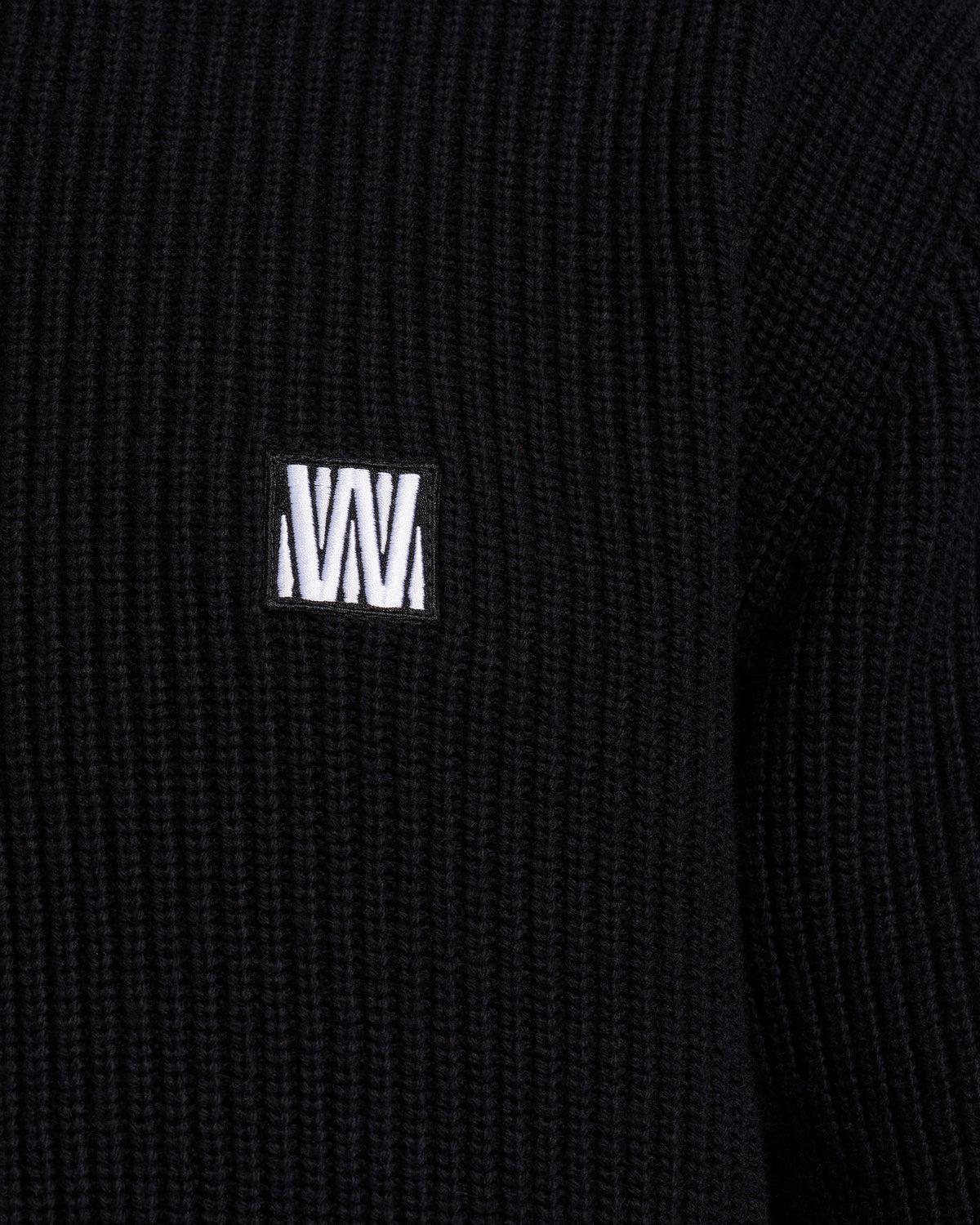 DARIUS SWEATER