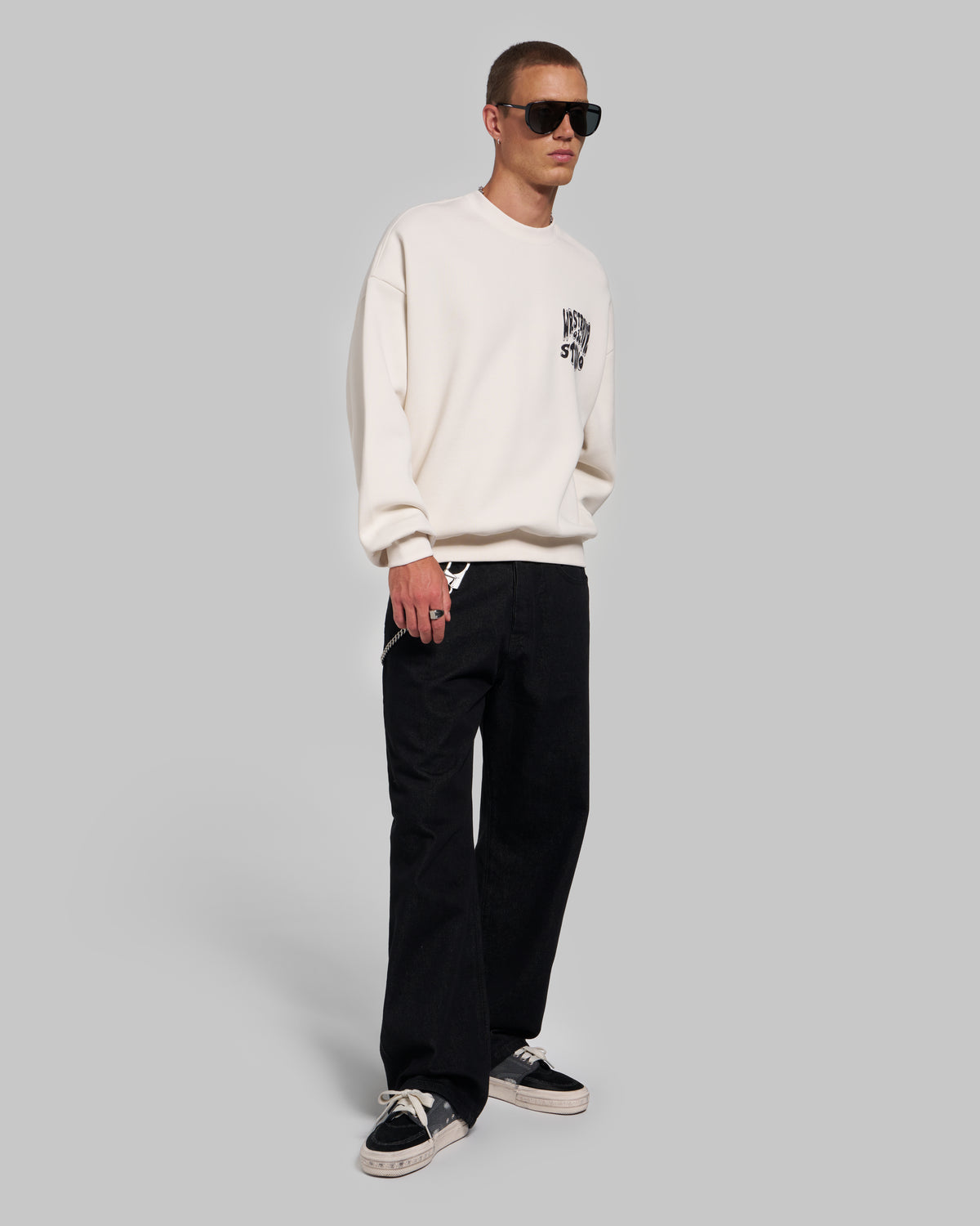 FLYNN V2 SWEATSHIRT