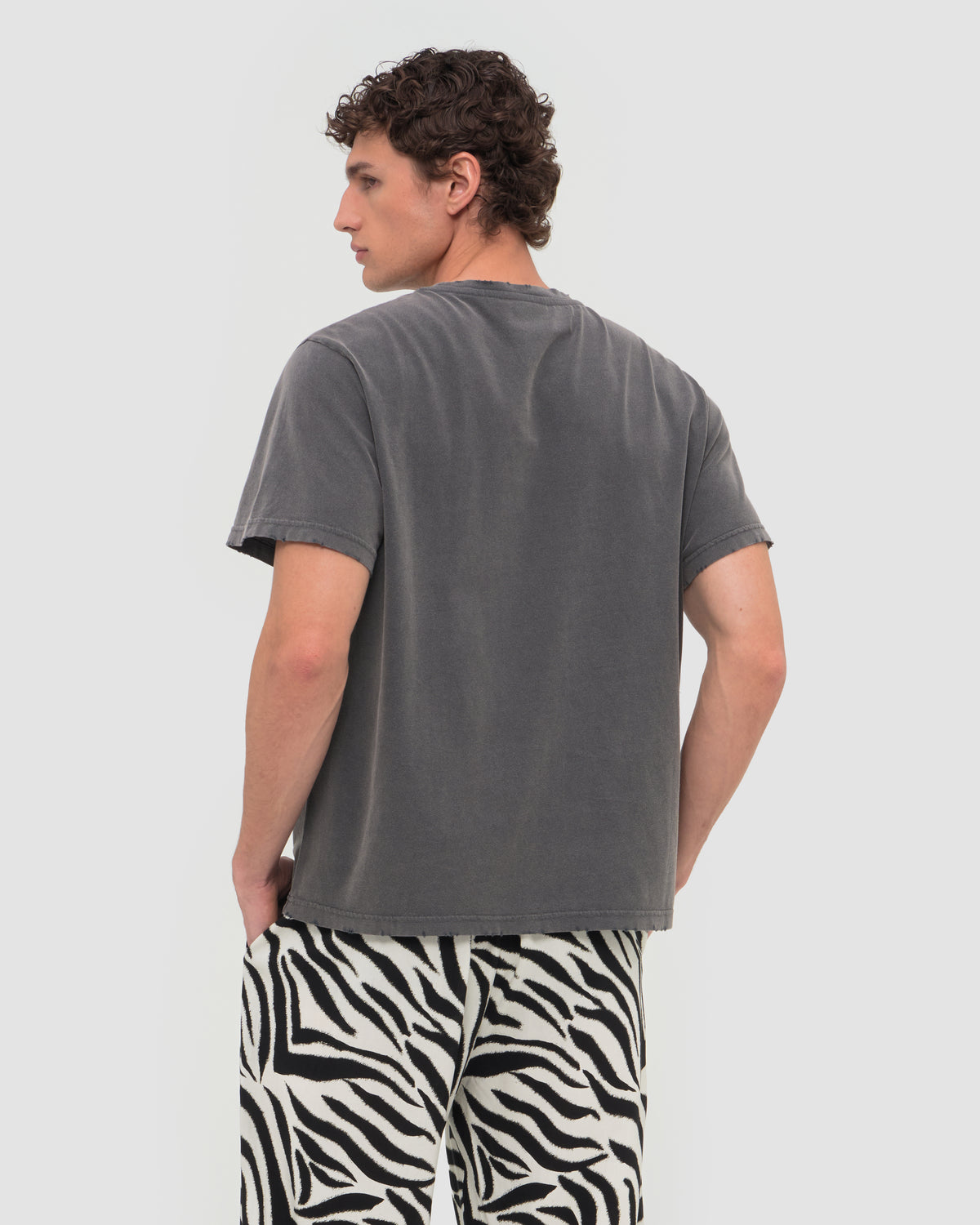 XURI T-SHIRT