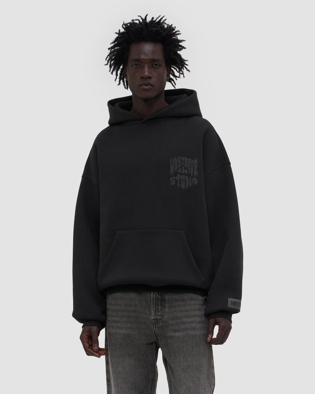 FLYNN HOODIE