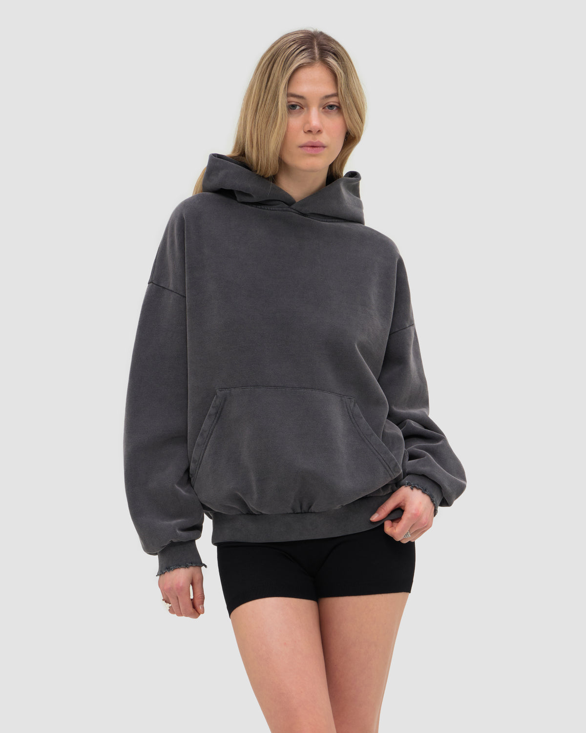 ZENO HOODIE