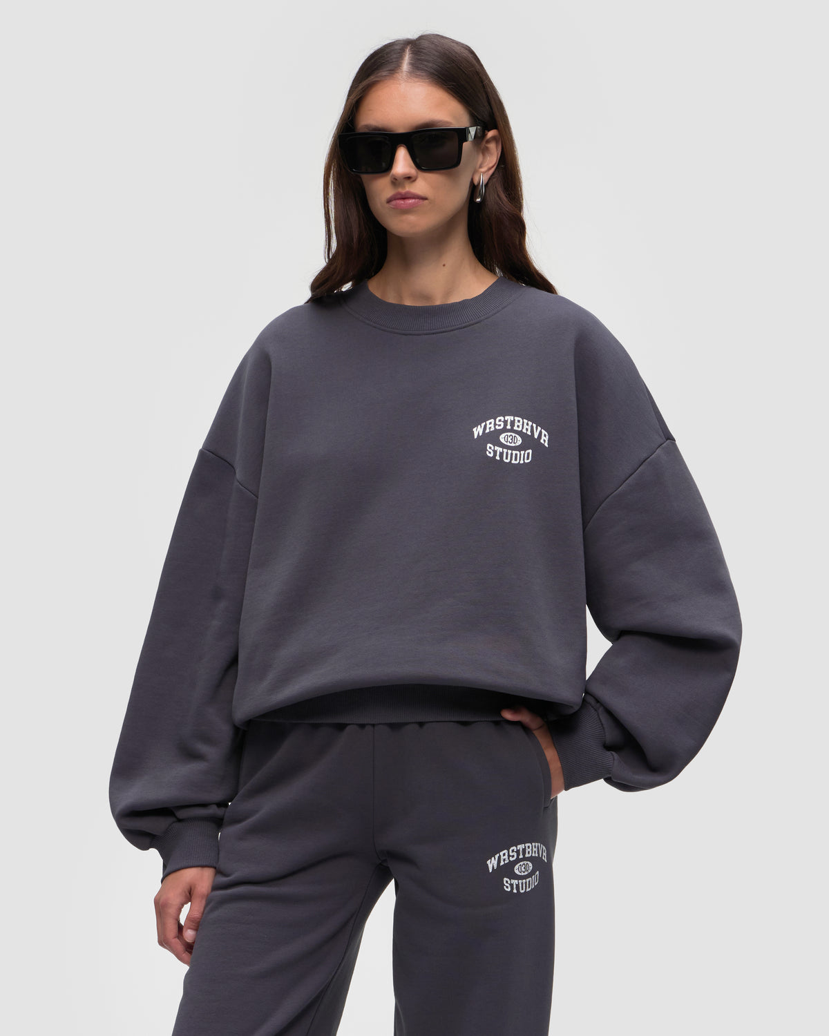 NOMI SWEATSHIRT
